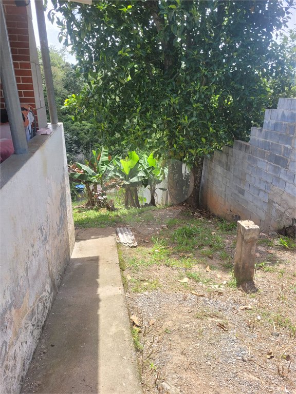 Chácara à venda com 3 quartos em Chácaras Copaco, Arujá, SP