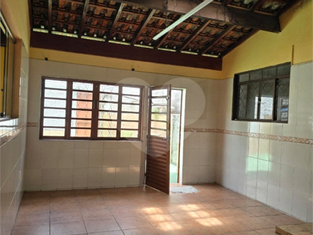 Casa à venda com 5 quartos, sendo 1 suíte,  em Artur Alvim, São Paulo, SP