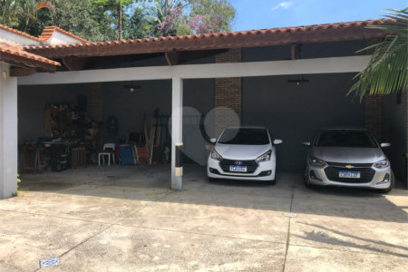Casa à venda com 3 suítes em Dos Finco, São Bernardo do Campo, SP