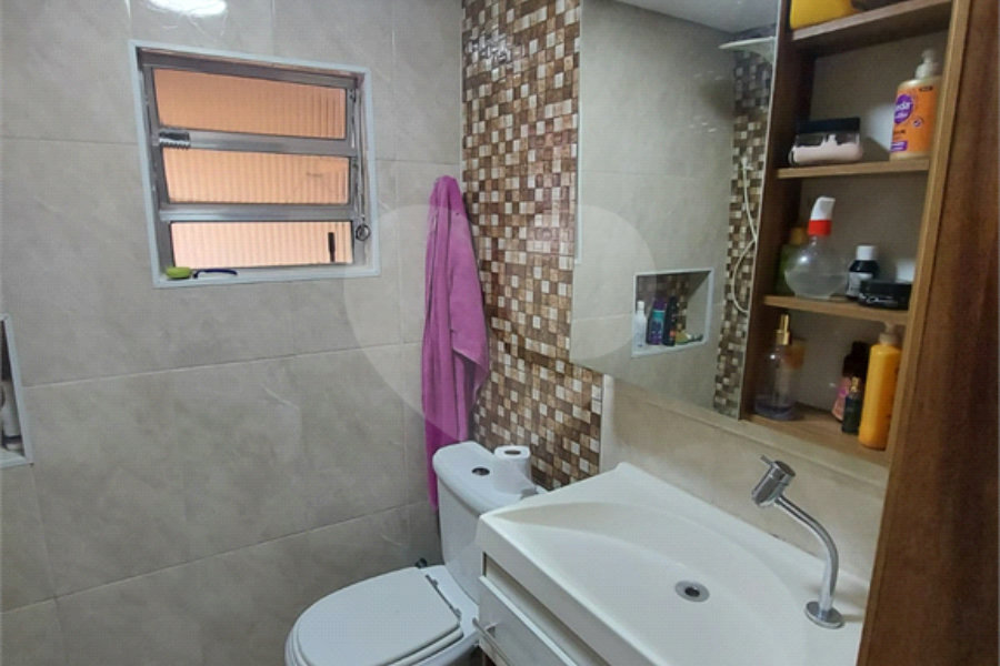 Sobrado à venda com 8 quartos no Brasilândia, São Paulo, SP