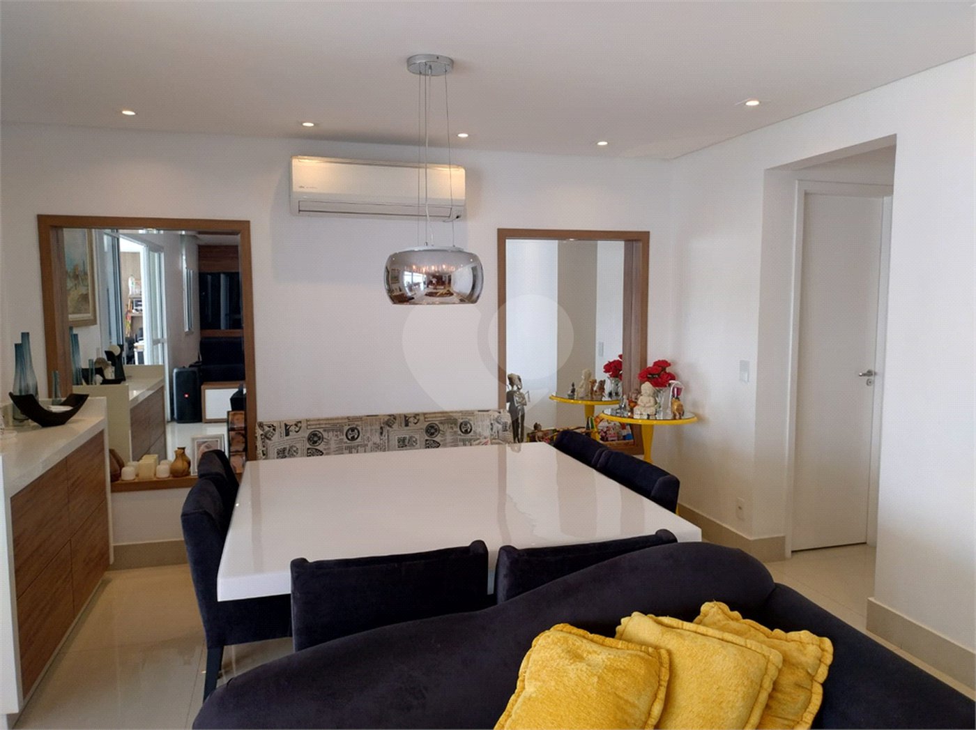 Apartamento à venda com 3 quartos, sendo 1 suíte,  no Centro, São Bernardo do Campo, SP