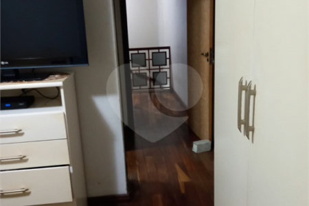 Casa à venda com 2 quartos, sendo 1 suíte, em Vila Industrial, Mogi das Cruzes, SP
