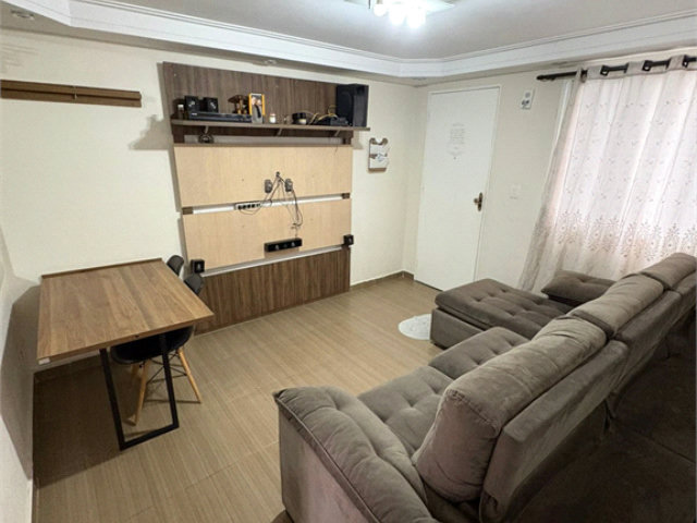 Apartamento para alugar com 2 quartos em Cidade Boa Vista, Suzano, SP