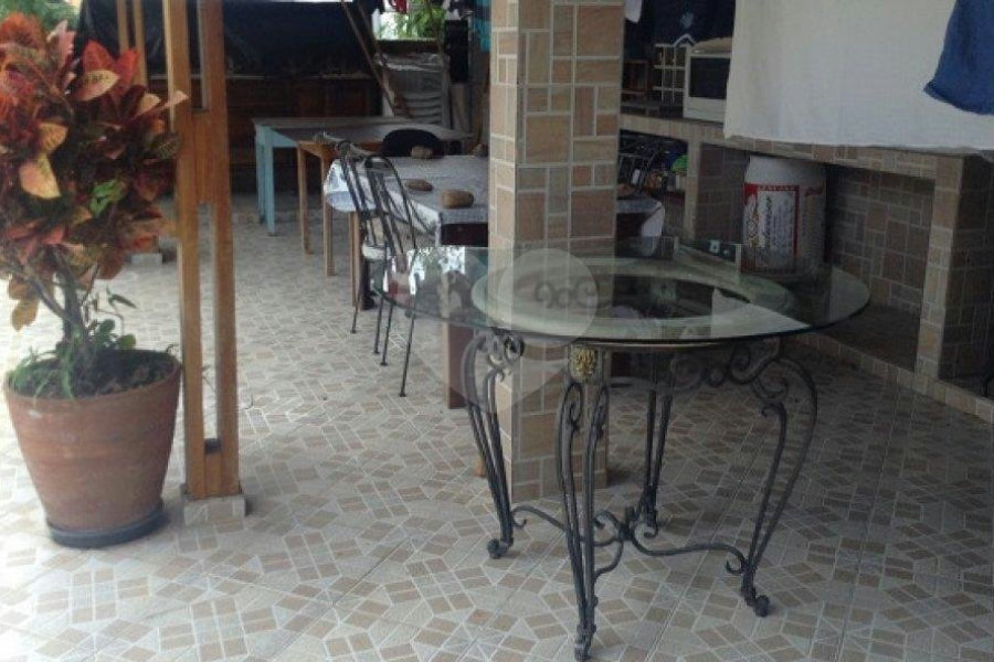 Casa à venda com 3 quartos, sendo 1 suíte, em Vila Romero, São Paulo, SP
