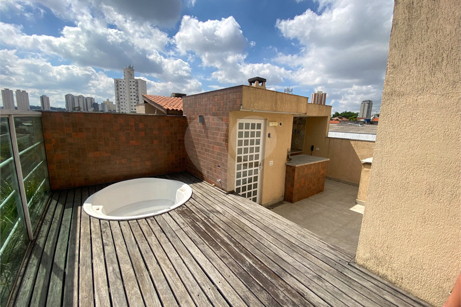 Casa à venda com 3 quartos, sendo 1 suíte, no condomínio Village Santa Cecilia, São Paulo - SP