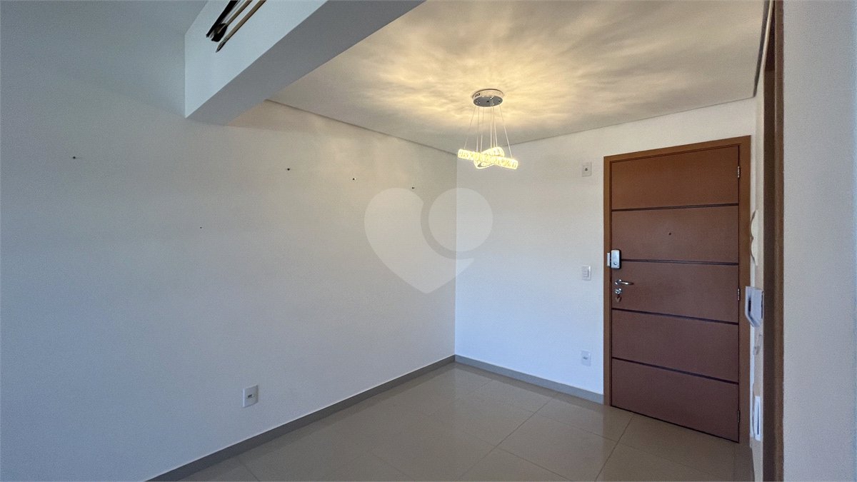 Apartamento à venda ou para alugar com 2 suítes em Atibaia Jardim, Atibaia, SP