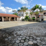 Casa à venda com 5 quartos, sendo 3 suítes, em Vila Santista, Atibaia, SP