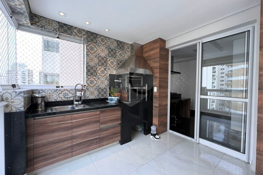 Apartamento à venda com 3 suítes em Santana, São Paulo, SP