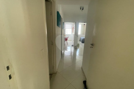 Apartamento à venda com 3 quartos, sendo 1 suíte, em Cerqueira César, São Paulo, SP