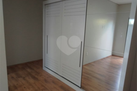 Casa à venda com 3 suítes no condomínio Villa dos Inglezes, Sorocaba - SP