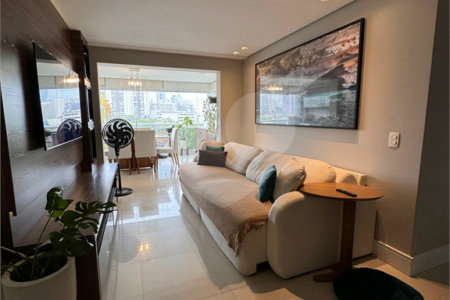 Apartamento à venda com 2 quartos, sendo 1 suíte, em Água Branca, São Paulo, SP