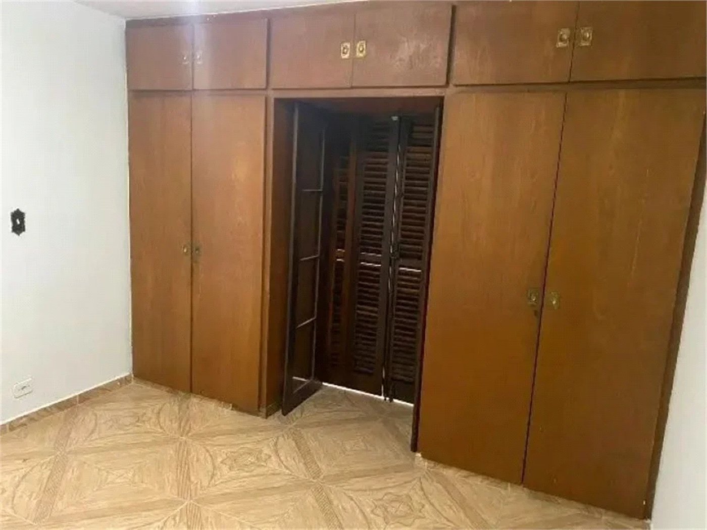 Sobrado à venda com 3 quartos em Jardim Arpoador, São Paulo, SP