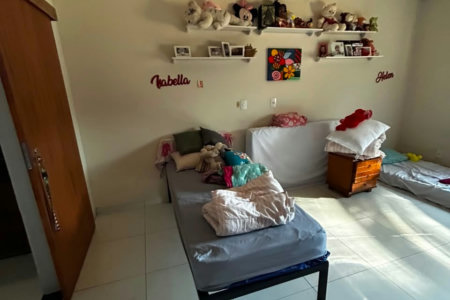 Casa à venda com 3 quartos, sendo 1 suíte,  em Vila Nova, Três Lagoas, MS