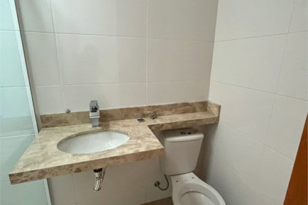 Sobrado à venda com 3 quartos, sendo 1 suíte,  em Jardim Catanduva, São Paulo, SP