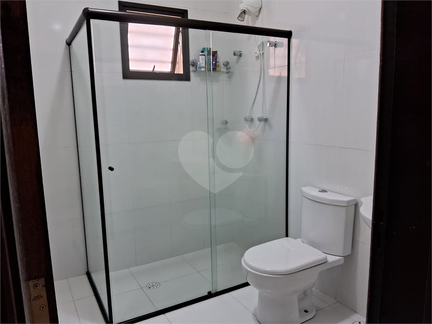 Casa Térrea à venda com 3 quartos, sendo 1 suíte,  em Vila Áurea, Poá, SP