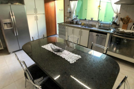 Sobrado à venda com 3 suítes em Água Fria, São Paulo, SP