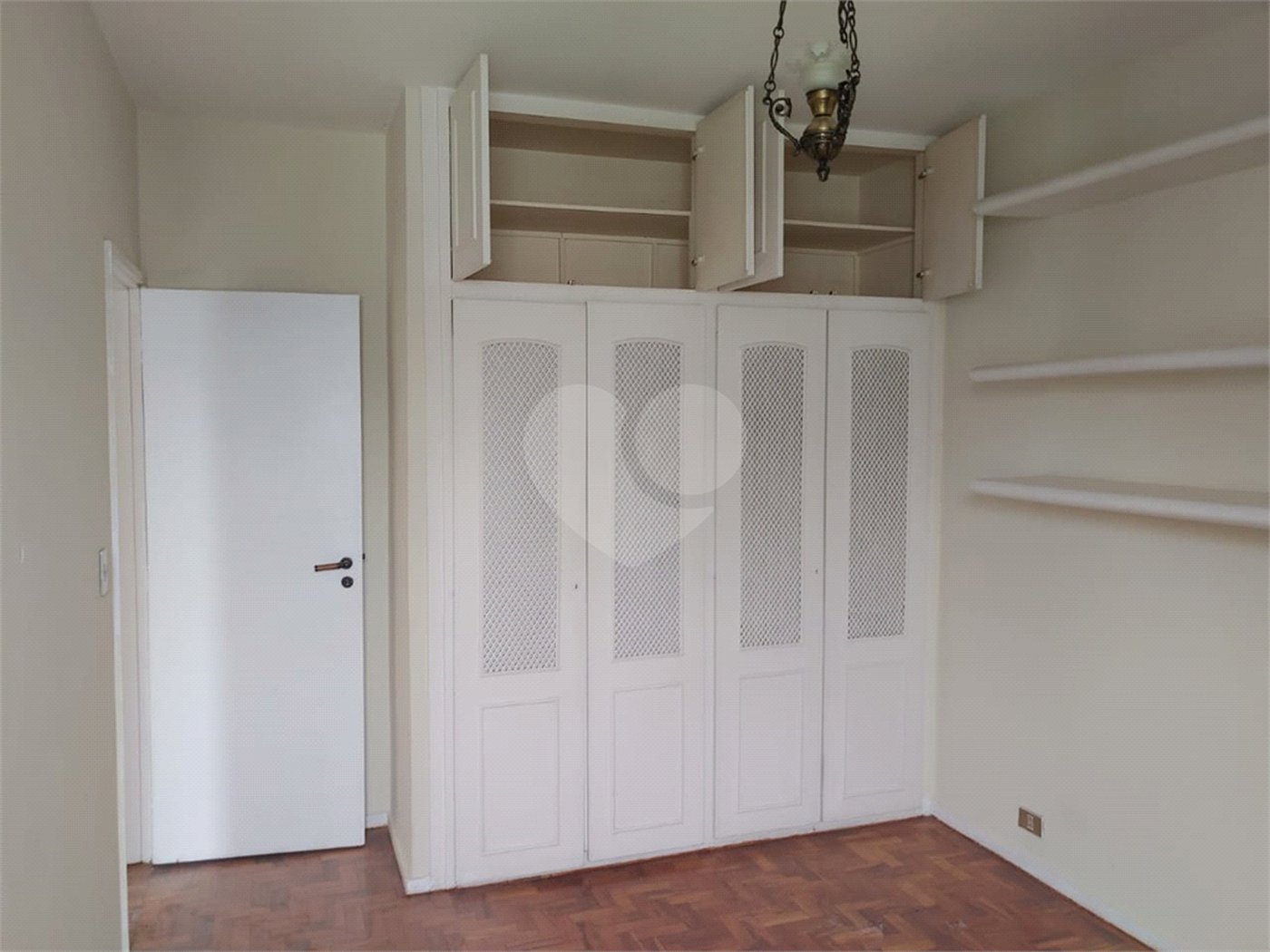 Apartamento à venda com 3 quartos, sendo 1 suíte, em Vila Mariana, São Paulo, SP