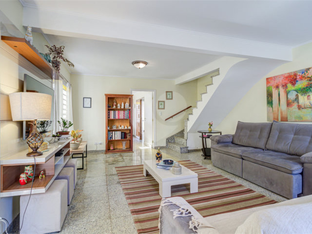 Casa de Vila à venda com 3 quartos, sendo 1 suíte,  em Brooklin, São Paulo, SP