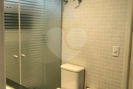Apartamento à venda com 4 quartos, sendo 3 suítes, em Alto da Boa Vista, São Paulo, SP