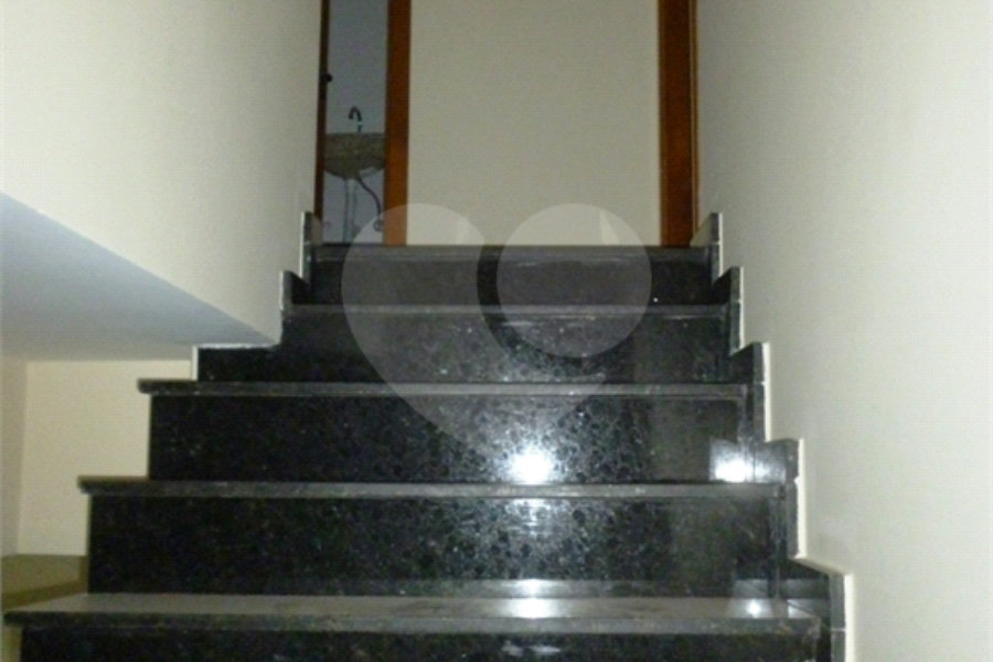 Casa à venda com 3 quartos, sendo 1 suíte, no condomínio Residencial Vila Primavera (zona Norte), São Paulo - SP
