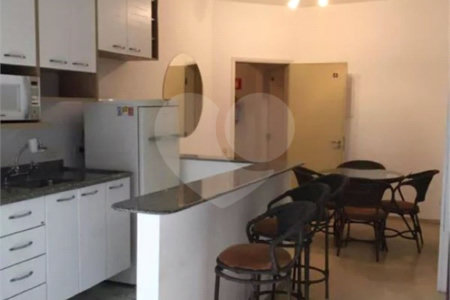 Apartamento à venda com 1 quarto em Vila Suzana, São Paulo, SP