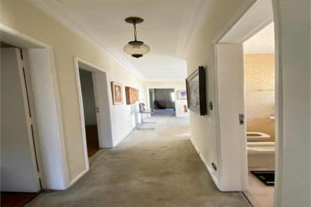 Sobrado à venda com 4 quartos, sendo 1 suíte,  em Jardim São Bento, São Paulo, SP