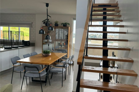 Casa à venda com 4 suítes no condomínio Itaporã, Atibaia - SP