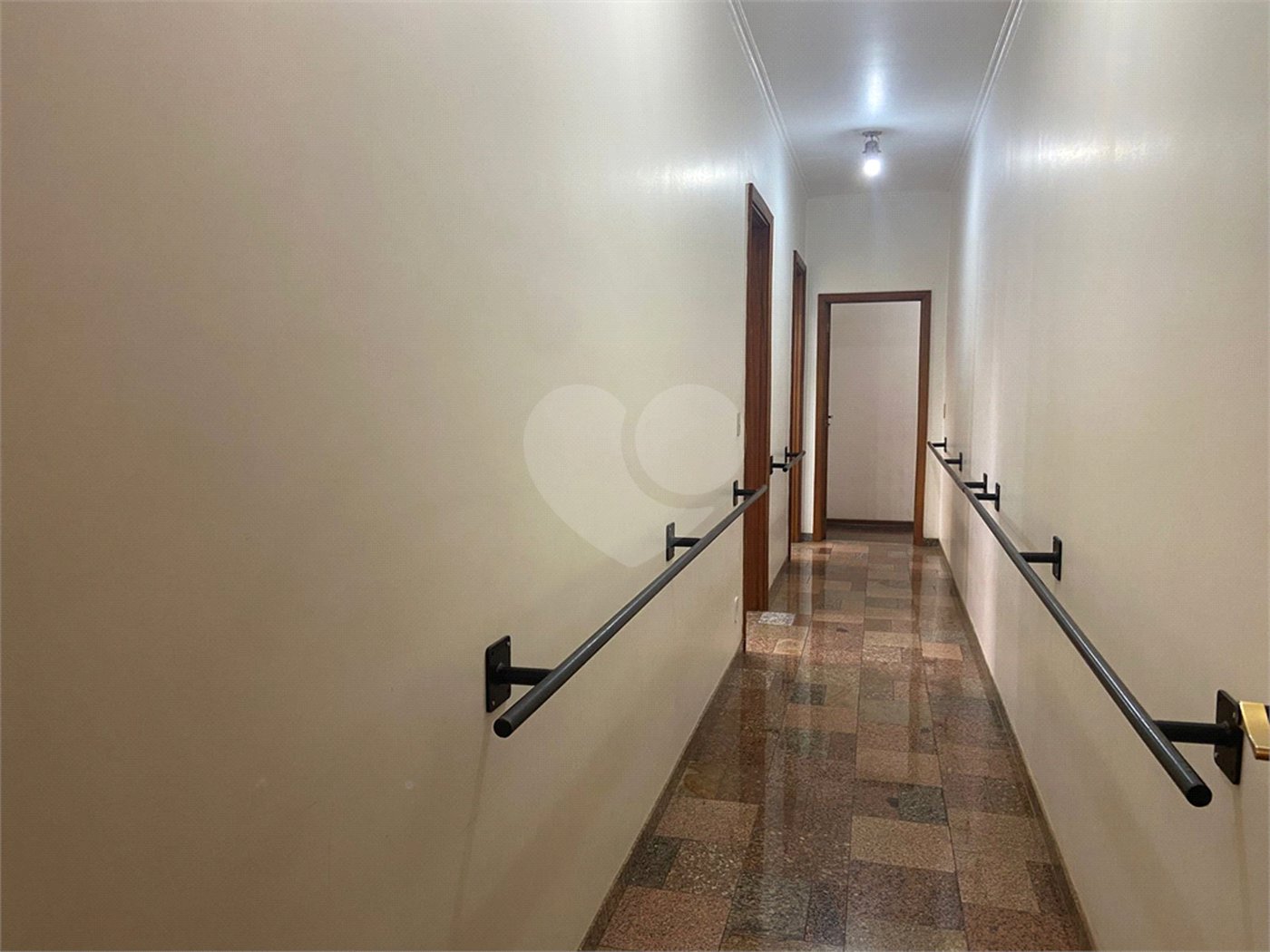 Casa à venda com 3 suítes em Jardim Primavera, Araraquara, SP