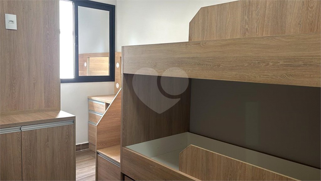Casa à venda com 3 quartos, sendo 1 suíte, no condomínio Vila Paraty, Indaiatuba - SP