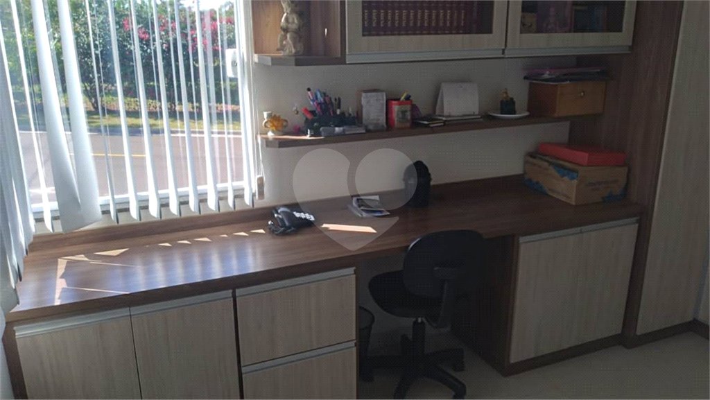 Casa à venda com 3 suítes no condomínio Damha III, São Carlos - SP