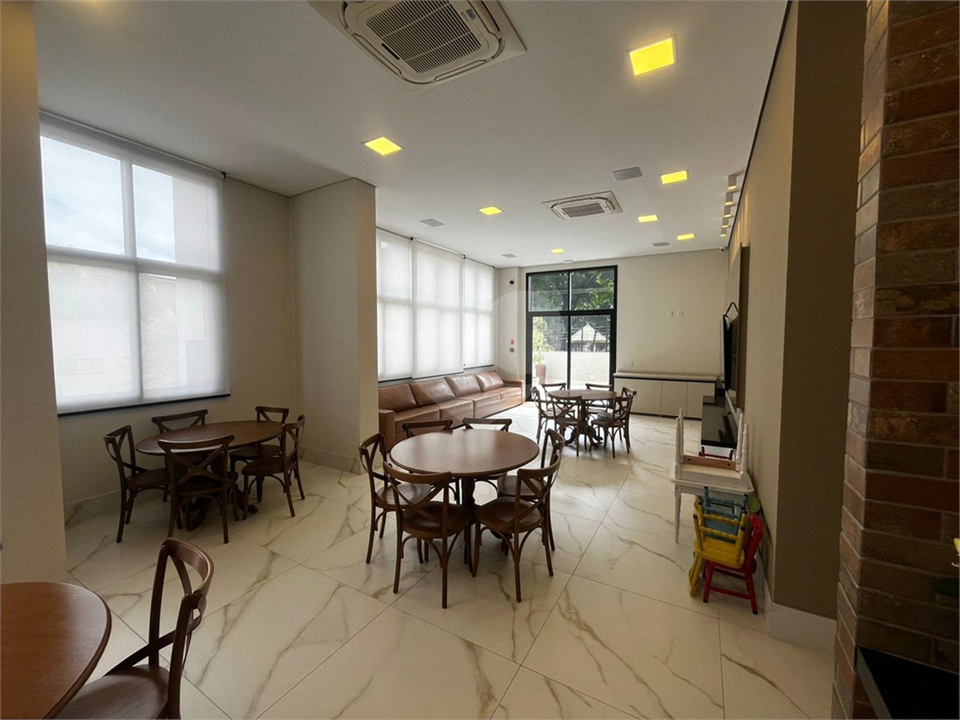 Apartamento à venda com 3 suítes no Centro, Itapetininga, SP