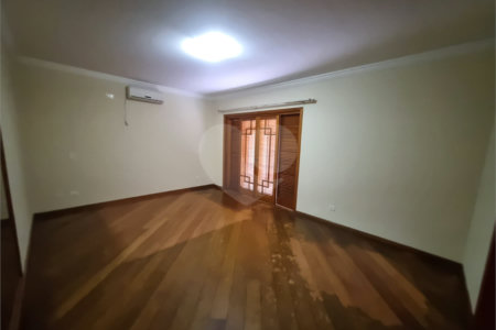 Sobrado à venda ou para alugar com 5 quartos, sendo 4 suítes,  em City América, São Paulo, SP