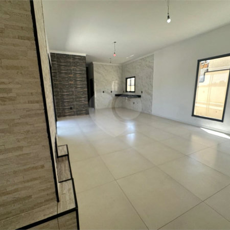 Casa à venda com 3 quartos, sendo 1 suíte, em Jardim Paraíso da Usina, Atibaia, SP