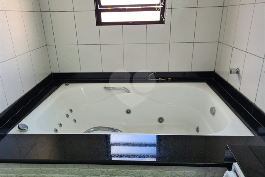 Sobrado à venda com 5 quartos, sendo 2 suítes, em Vila Guilherme, São Paulo, SP