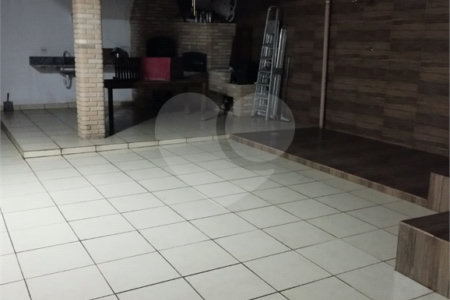 Casa à venda com 3 quartos em Lagoa Seca, Mogi das Cruzes, SP