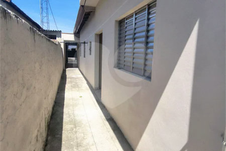 Casa para Locação no Jardim Pau Preto – Indaiatuba/SP - 3 dormitórios, quintal e garagem com portão manual