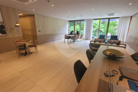 Studio sofisticado, totalmente mobiliado e pronto para morar