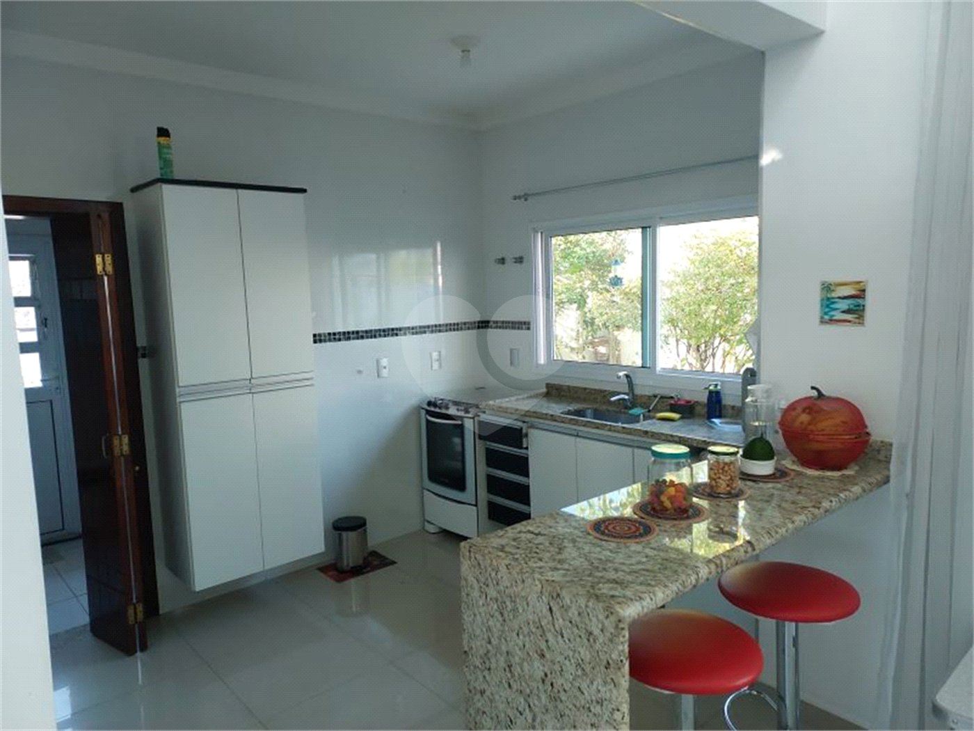Casa à venda com 3 quartos, sendo 1 suíte, no condomínio Bella Cittá - Villaggio Ii, Mogi das Cruzes - SP