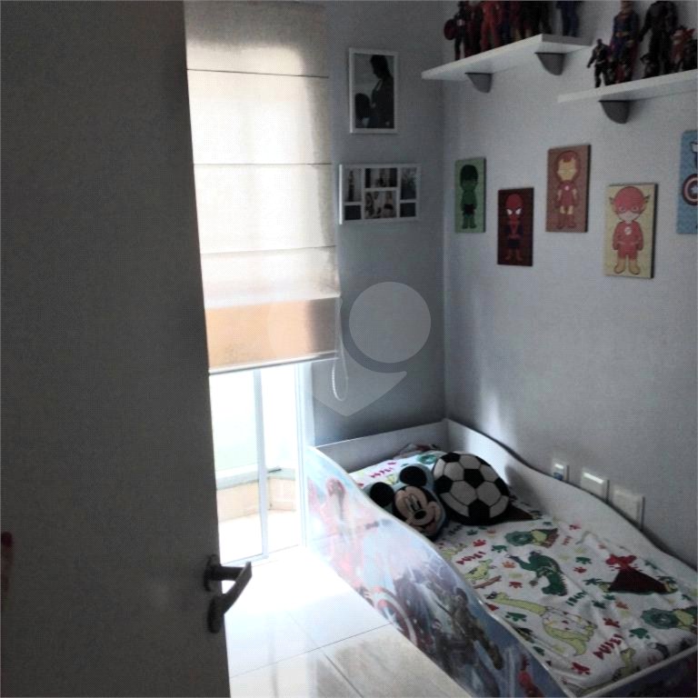 Casa à venda com 4 quartos, sendo 2 suítes, no condomínio Miro Carvalho - Pitinga, São Paulo - SP