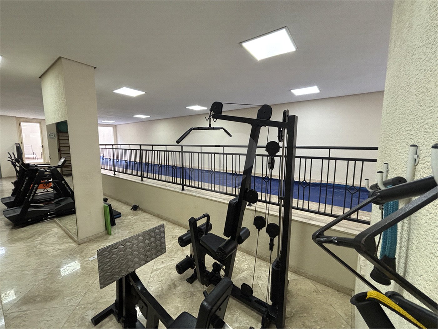 Apartamento à venda com 3 quartos, sendo 2 suítes, em Santana, São Paulo, SP