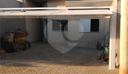 Casa Térrea à venda com 2 quartos, sendo 1 suíte,  em Nova Cerejeira, Atibaia, SP