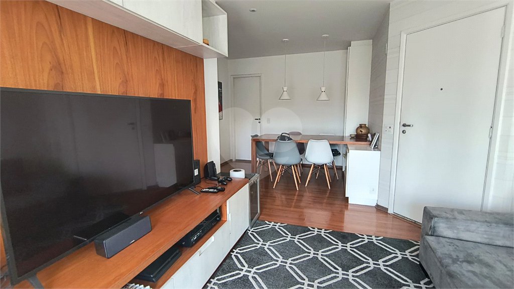 Apartamento à venda com 3 quartos, sendo 2 suítes, em Morumbi, São Paulo, SP