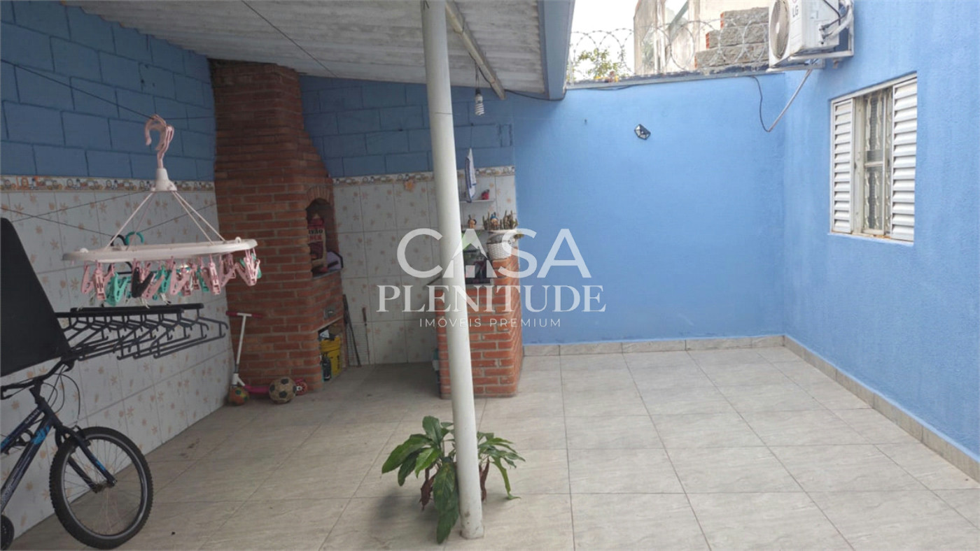 Casa à venda com 3 quartos, sendo 1 suíte, em Jardim Tulipas, Sorocaba, SP