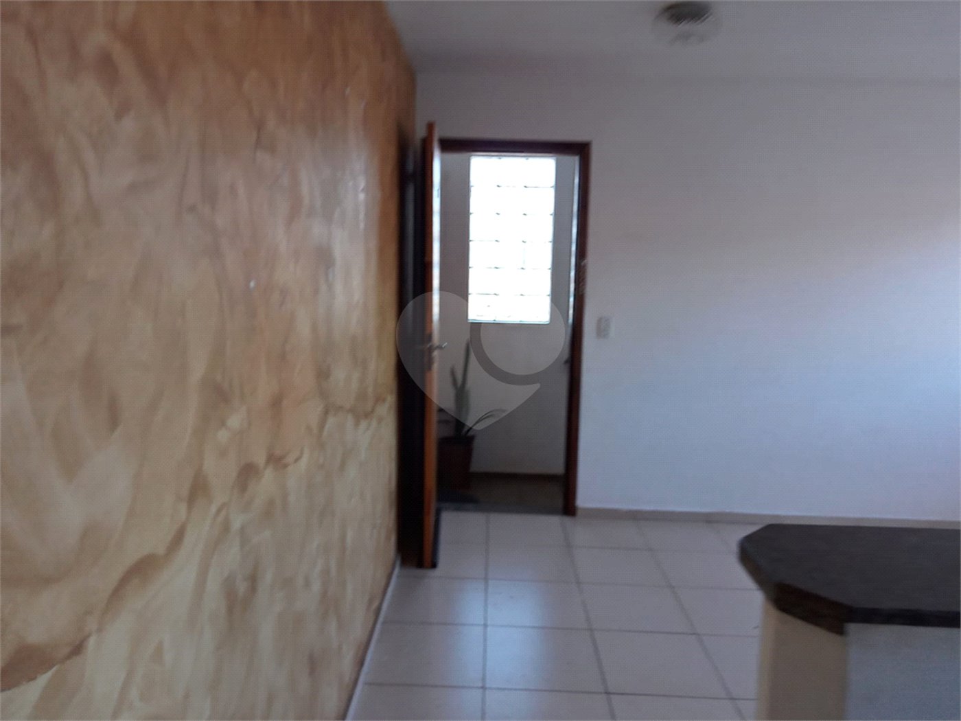 Casa à venda com 21 quartos, sendo 7 suítes, no condomínio De Apartamentos Residenciais- Jardim Morumbi, Atibaia - SP