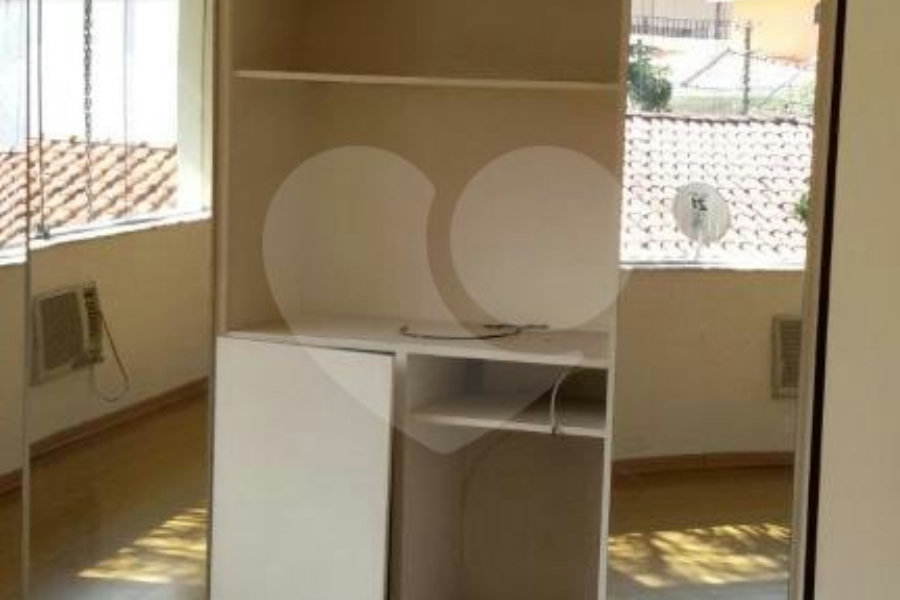 Casa à venda com 3 suítes em Vila Albertina, São Paulo, SP