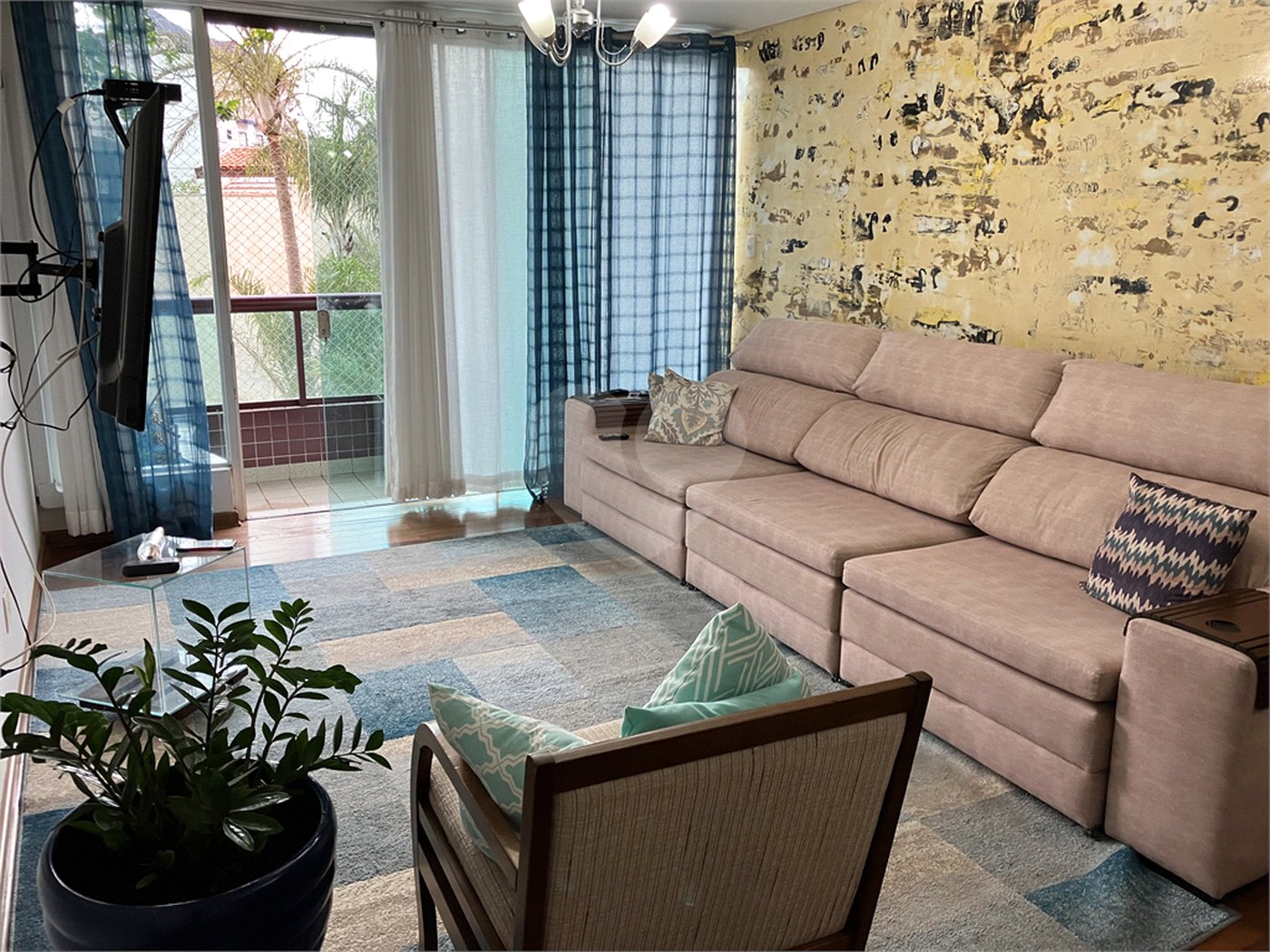Apartamento à venda com 3 quartos, sendo 1 suíte, em Vila Trujillo, Sorocaba, SP