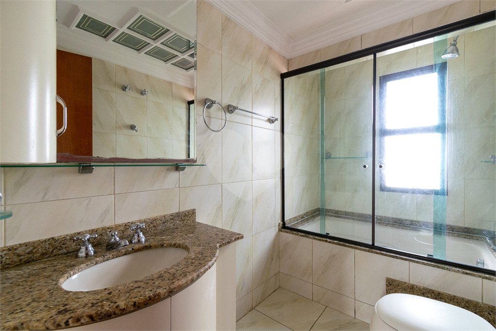 Apartamento à venda com 4 quartos, sendo 1 suíte, em Saúde, São Paulo, SP
