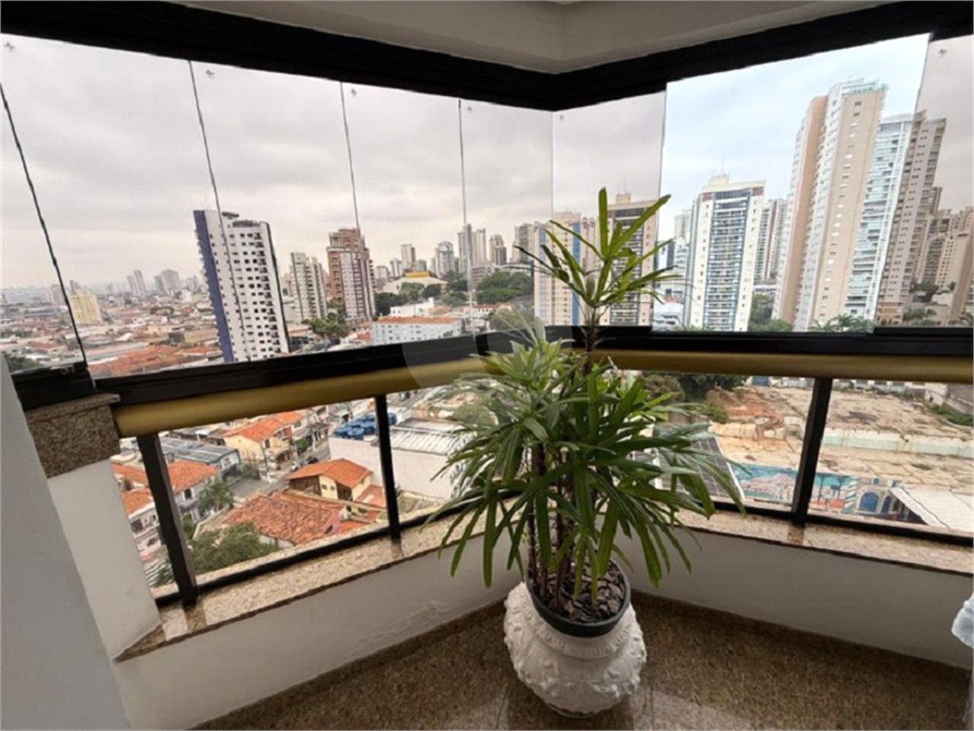 Apartamento à venda com 4 suítes em Tatuapé, São Paulo, SP
