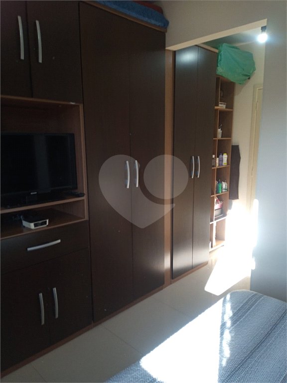 Apartamento à venda com 3 quartos, sendo 1 suíte,  em Saúde, São Paulo, SP