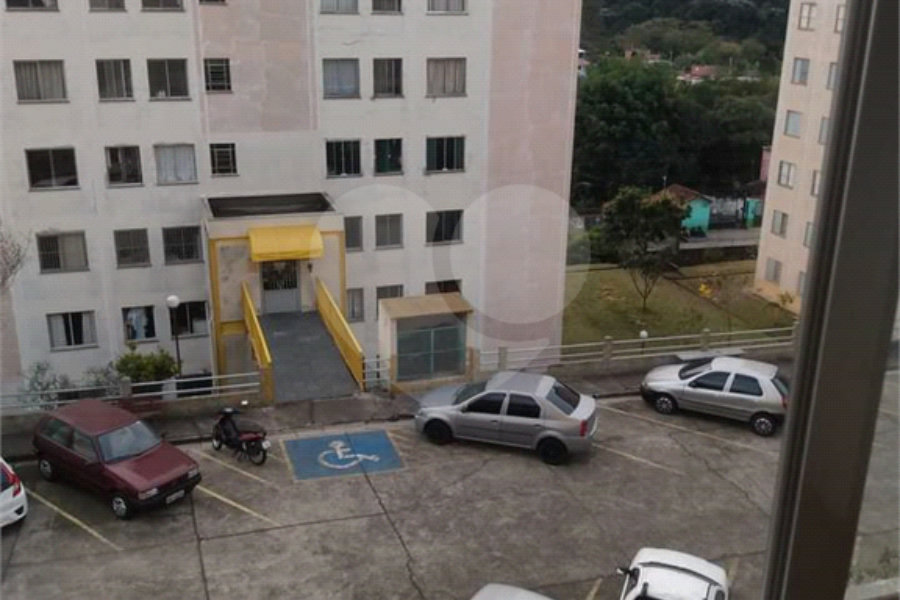 Apartamento à venda com 2 quartos em Cidade Tiradentes, São Paulo, SP